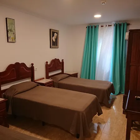 Manantiales Ξενοδοχείο *