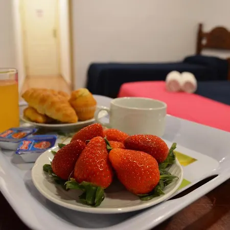 Manantiales Hotell *