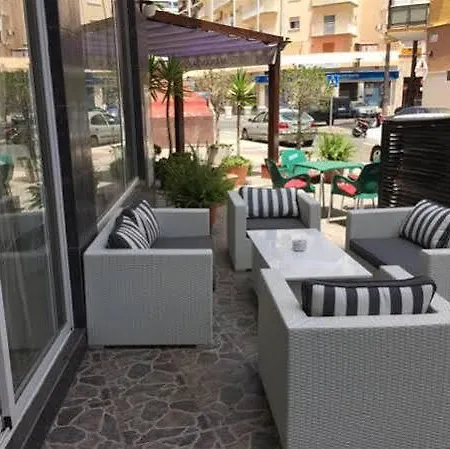 호텔 Manantiales *