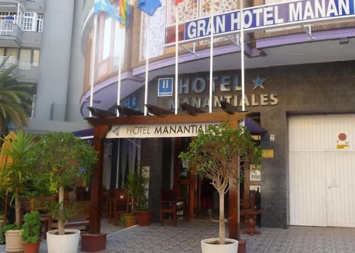 Manantiales * Τορρεμολίνος